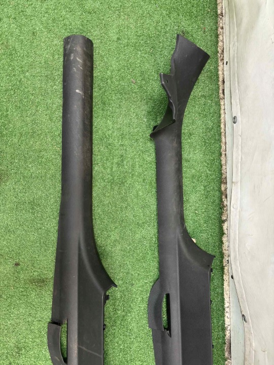 SKODA OCTAVIA IV MOULURE SEUIL INTÉRIEURE GAUCHE DROITE 5E3853372 5E3853371