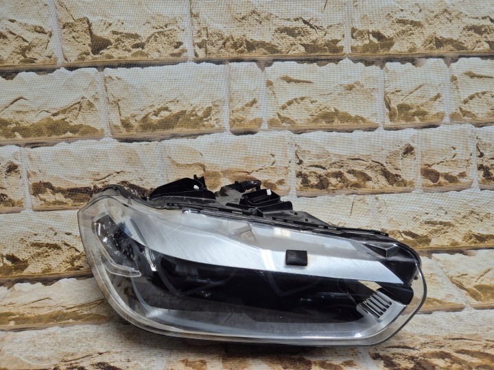 BMW 2 PIÈCES F39 COMPLET LED DROITE PHARE EUROPE PARFAITE