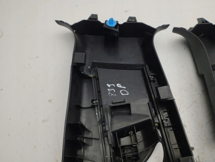 TOYOTA C-HR I 2020 ENSEMBLE PROTECTION SUPÉRIEURE MONTANTS B