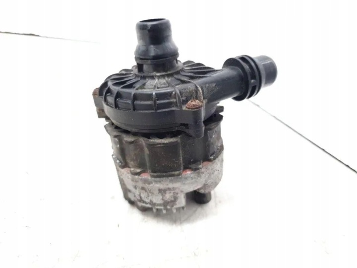 PETIT MOTEUR CIRCULATION EAU MERCEDES-BENZ C (W205) A0005001700 1.99L 2015