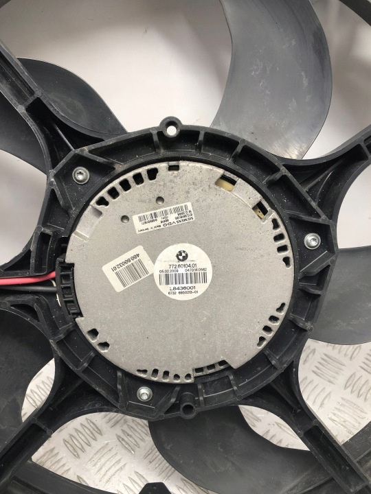2005 VENTILATEUR RADIATEUR BMW 5 E60 E61 L8436001