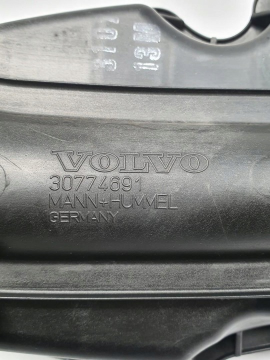 RÉSONATEUR AIR VOLVO V70 III 2.4 D 30774691