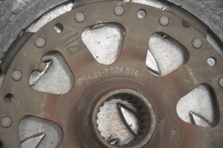BMW 3 E46 2005 EMBRAYAGE ENSEMBLE