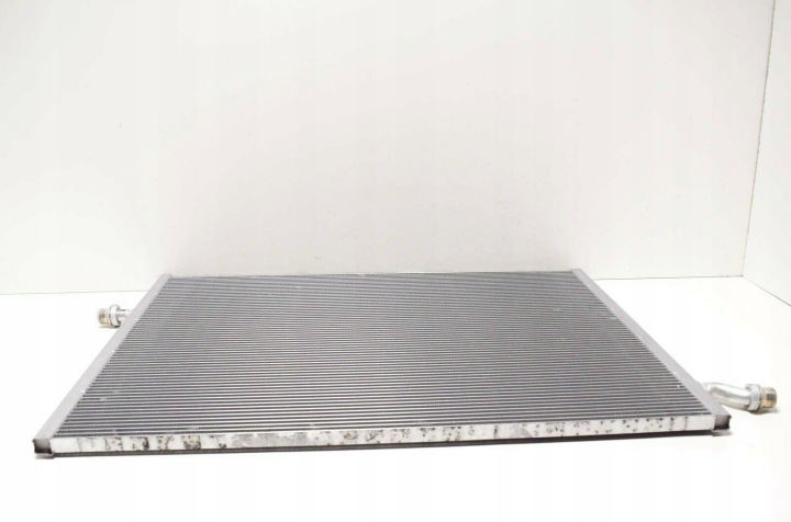 RADIATEUR AQUATIQUE MERCEDES-BENZ AVEC 400 AVEC 500 AVEC 560 W217 W222 ORIGINAL