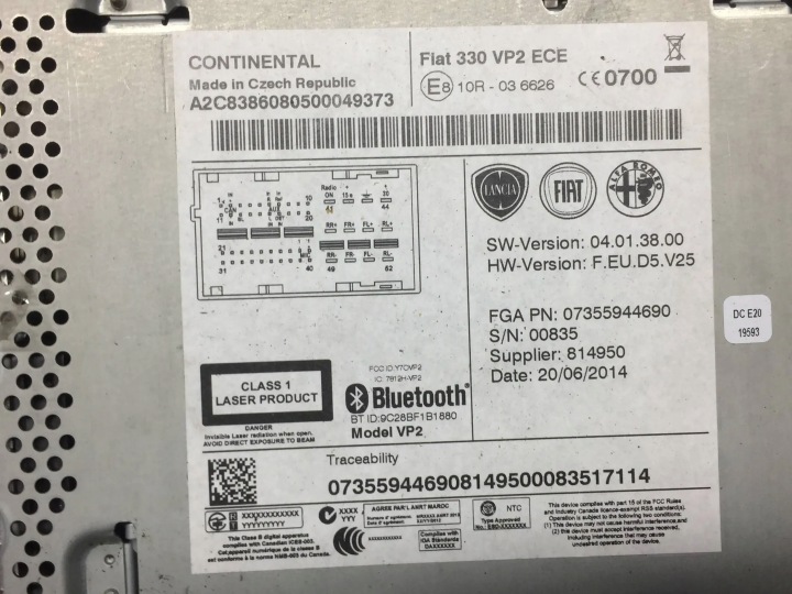 FIAT 500L 2014 AUTORADIO CD RADIO AVEC CODE