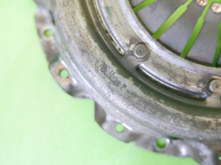 DISQUE COLLIER ADHÉRENCE OPEL CORSA D 1.2 16V 06-11
