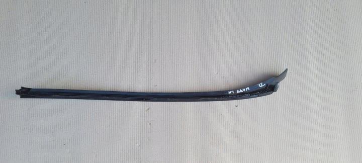 MERCEDES A-KL W177 MOULURE PARE-BRISE AVANT AVANT LH