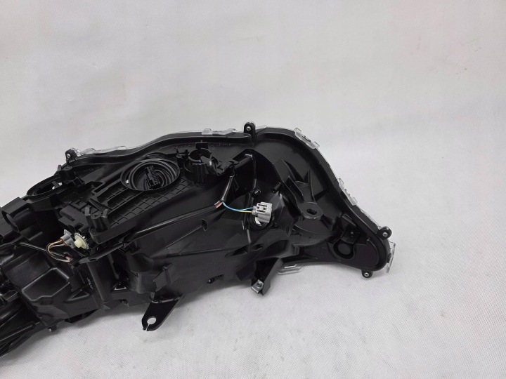 TOYOTA RAV-4 V 2018+ PROJECTEUR PHARE AVANT DROITE COMPLET LED EUROPE W4374