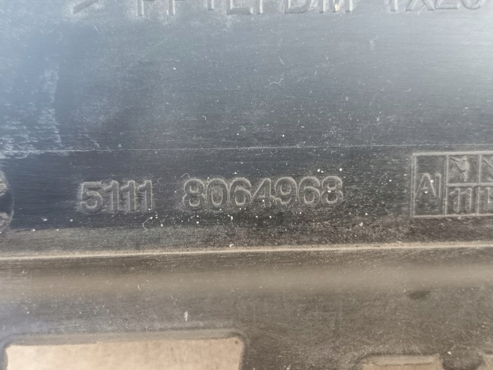 GLISSIÈRE PARE-CHOCS DROIT BMW 5 G30 G31 MODULE FIXATION AVANT DROIT