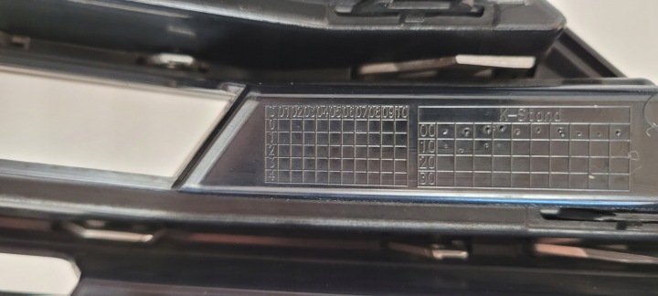 GRILLE INSIGNE CALANDRE VW PASSAT B8 2014- 3G0853653 3G0853601C