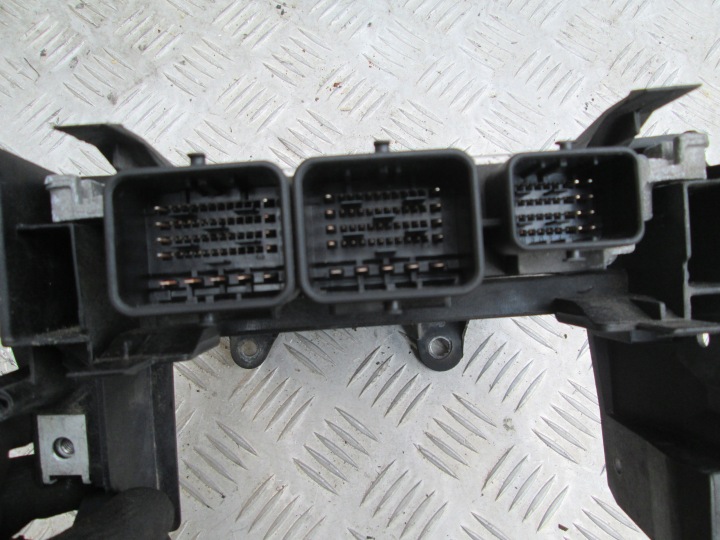ORDINATEUR CONTRÔLEUR COOPER R56 1.6 B 0261S04160