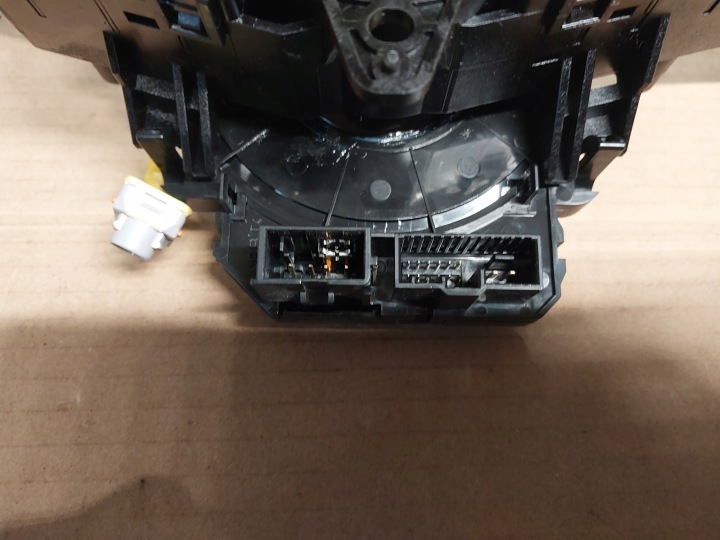 COMMUTATEUR COMPOSITE BANDE AIR BAG HYUNDAI KONA I 93404-J9960