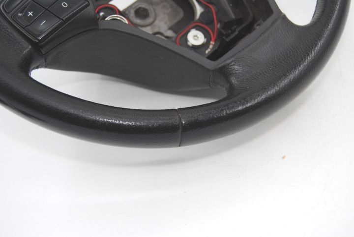 EN BON ÉTAT VOLANT MULTIFONCTIONNELLE VOLVO V50 S40 II C30 S70 30778752 CUIR