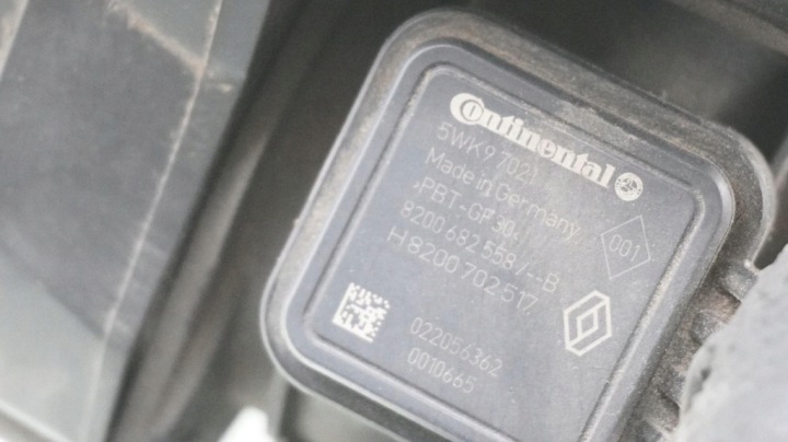 CHÂSSIS FILTRE AIR DÉBITMÈTRE RENAULT CAPTUR I 1.5 DCI 8201173592