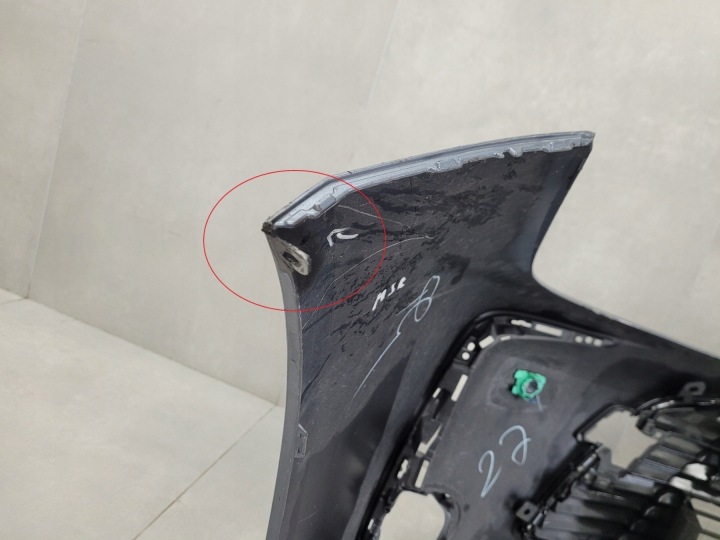 PARE-CHOCS AVANT AVANT TOYOTA COROLLA E21 XII BERLINE 18-22