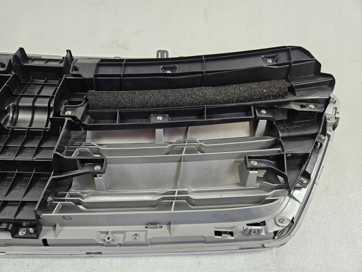 GRILLE CALANDRE RADIATEUR AVANT SUBARU OUTBACK V 5 2015- 91122AL090 91122AL070