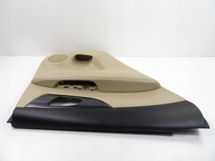 X-TRAIL T32 COLLECTEUR GARNITURE DE PORTE GAUCHE ARRIÈRE 829114CE0A