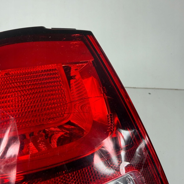 PHARE GAUCHE ARRIÈRE GAUCHE ARRIÈRE CITROEN C3 II 2 OE ORIGINAL 9673805580