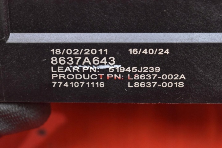 BOÎTE FUSIBLES FUSIBLE 8637A643 MITSUBISHI ASX 1 I 1.8 DID 4X4 150 KM 1