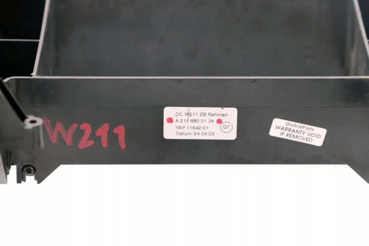 CHÂSSIS RADIO FIXATION MERCEDES-BENZ OE A2116800134