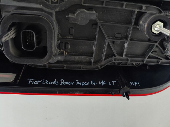 PHARE GAUCHE ARRIÈRE FIAT DUCATO BOXER JUMPER 14- LIFT