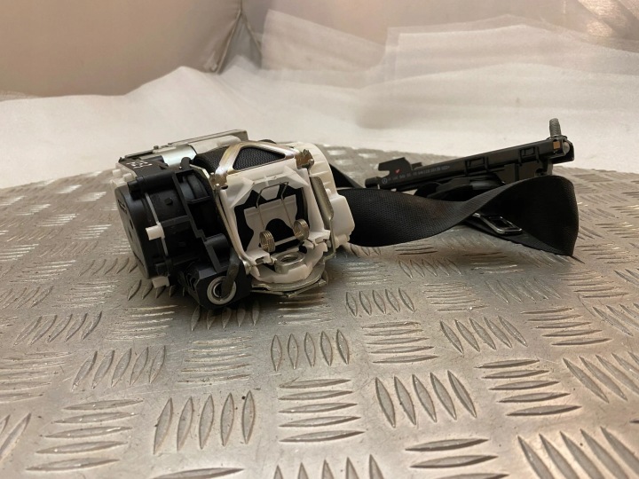 MERCEDES-BENZ GLE (W166 C292) CEINTURE DE SÉCURITÉ SIÈGES AVANT