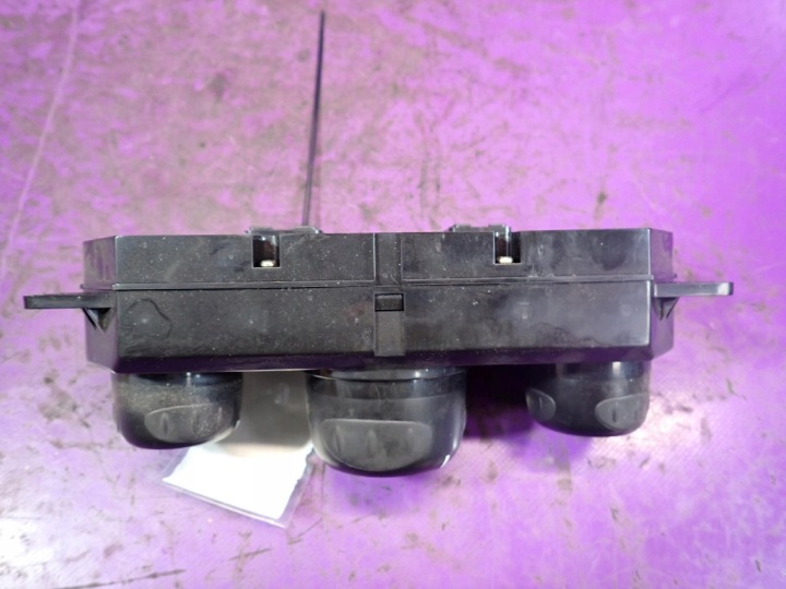 KIA SPORTAGE II 04-08 PANNEAU CLIMATISATION CONDUIT D'AIR AC 97250-1FXXX