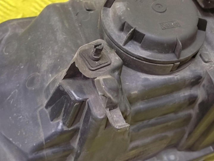 RENAULT LAGUNA II PROJECTEUR PHARE DROIT AVANT 8200002847