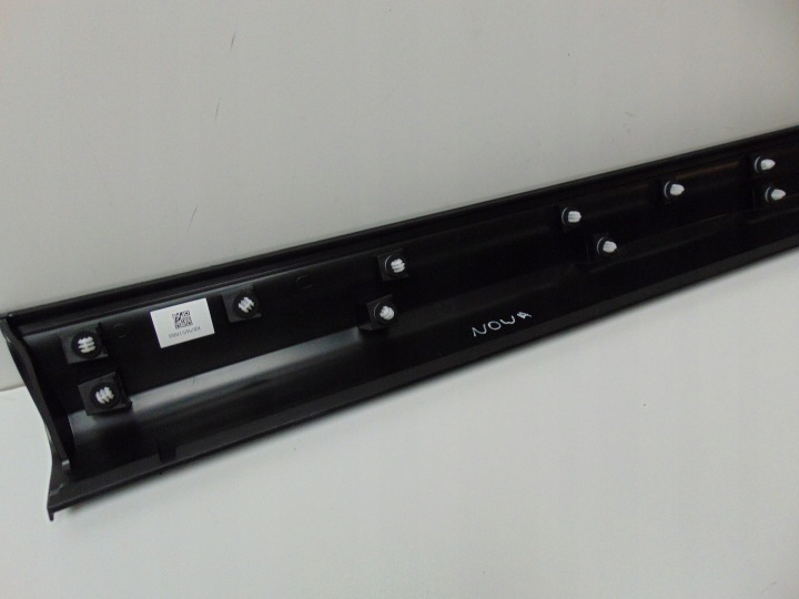 MAZDA OE KB7W-51RB1 MOULURE PORTES