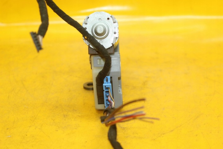 PETIT MOTEUR TOIT OUVRANT AUDI A6 C6 VW 4B0959591H BERLINE