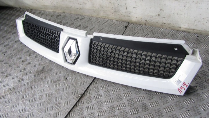 RENAULT TRAFIC II GRILLE CALANDRE RADIATEUR 01-06