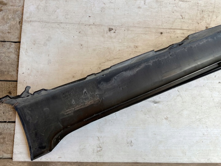 MOULURE SEUIL DROITE 7184774 BMW F10