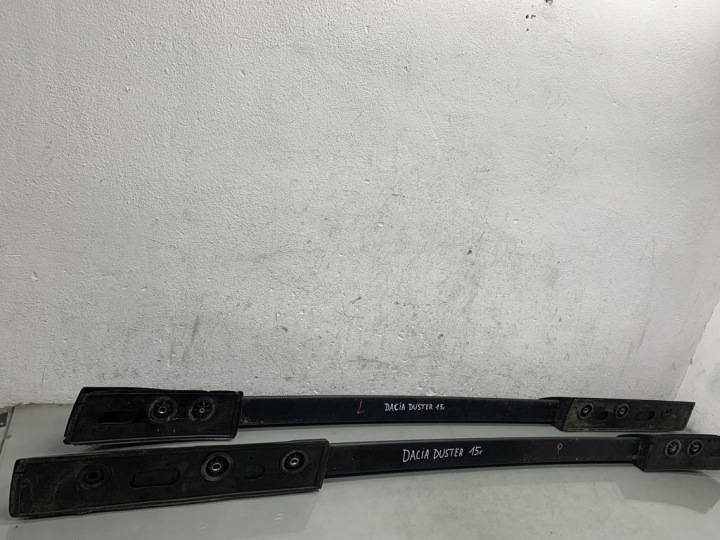 BARRES DE TOIT TOITS ENSEMBLE DACIA DUSTER I LIFT 1.5 DCI 15 R 738207290R