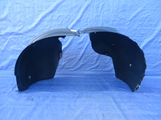 AUDI Q4 89A E-TRON PASSAGE DE ROUE GAUCHE AVANT 89A821172B