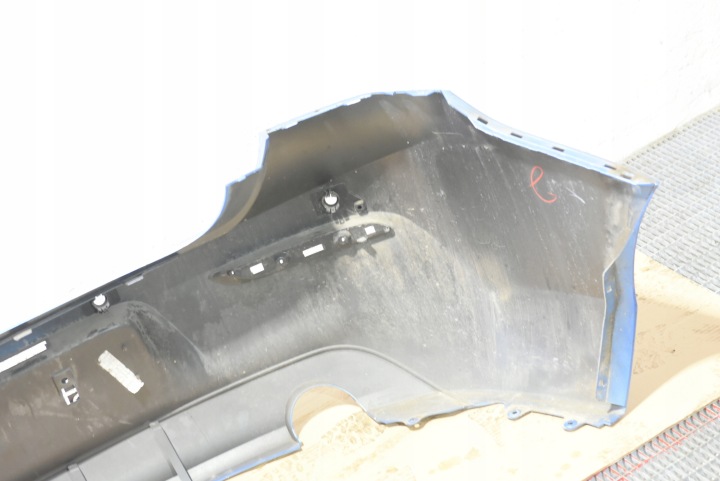BMW F20 F21 F22 F23 PARE-CHOCS ARRIÈRE SOUS PDC C1R