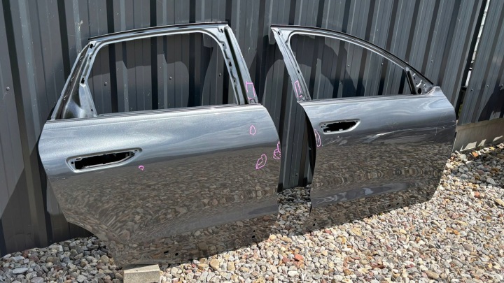 PORTES AVANT DROIT AUDI A6 C9 85E 85F E-TRON 2024- ORIGINAL COULEUR GRISE