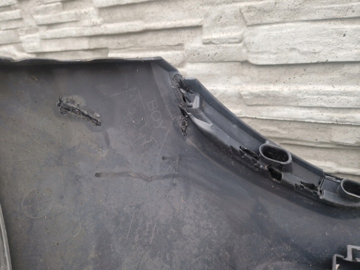 PARE-CHOCS RENAULT CLIO IV 4 LIFT PREST-07