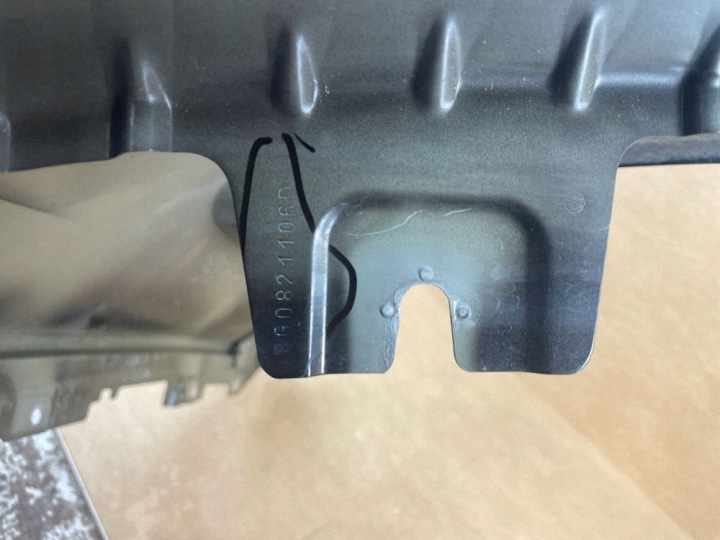 AILE AVANT AVANT DROIT DROITE VW PASSAT B8 3G 3G0 3G5 3G9 2014-2020