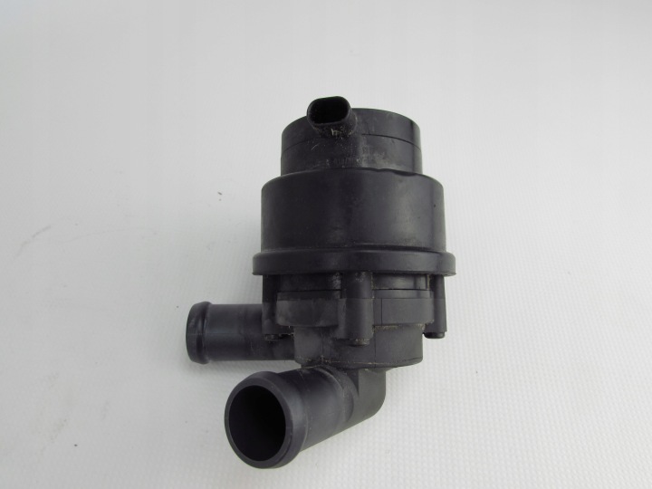 VOLVO S60 II V60 XC60 XC90 II 10- POMPE CIRCULATION EAU 1319708 31332380