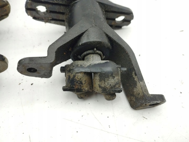 VOLKSWAGEN SHARAN 2001 ENSEMBLE BUSE LAVE-GLACE PHARES AVANT