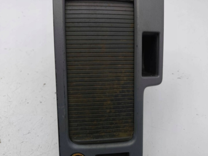 VOLVO V50 2009 TUNELE CENTRAL