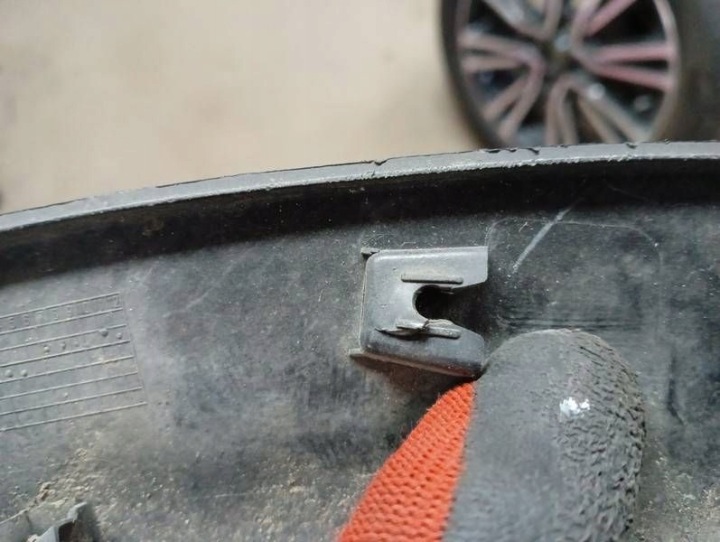 NISSAN JUKE F15 MOULURE GARDE-BOUE GAUCHE ARRIÈRE 788611KA6A