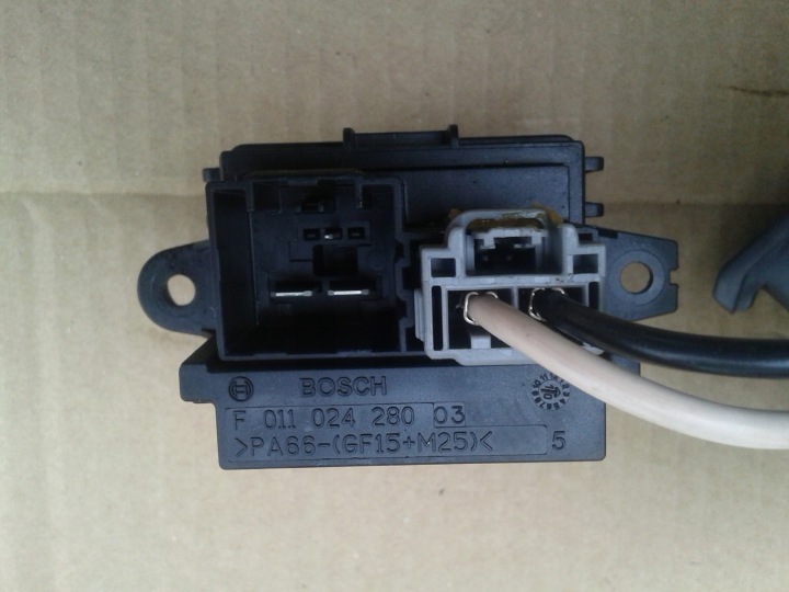 VENTILATEUR CONDUIT D'AIR RÉSISTANCE RÉSISTANCE OPEL ASTRA 4 IV J 13503201 U7253002