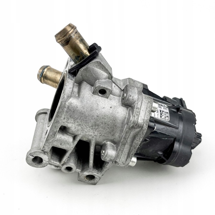 SOUPAPE RECYCLAGE GAZ D'ÉCHAPPEMENT EGR FIAT IVECO LANCIA – NUMÉRO OEM: 5802061033