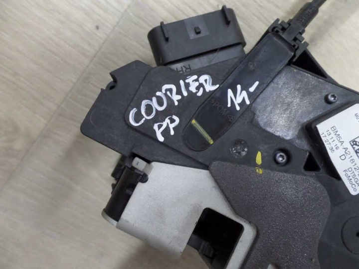 FORD CONNECT 2 II TOURNEO COURIER SERRURE DE PORTE DROIT AVANT BM5A-A21812-BH