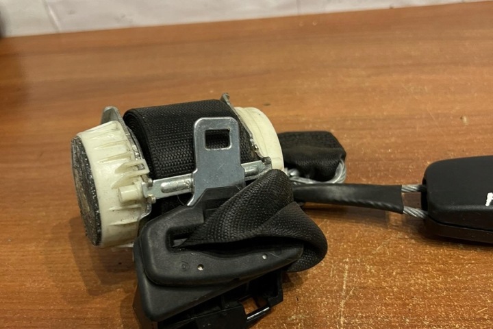 CEINTURE DE SÉCURITÉ MERCEDES-BENZ AVEC (W221) 33029493 GASOLINE 2007