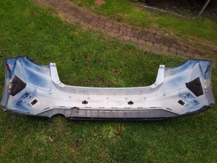 PARE-CHOCS ARRIÈRE FORD FOCUS MK4 IV HAYON