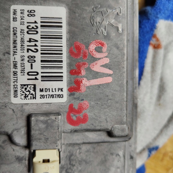 MONITEUR PEUGEOT EXPERT 9813041280
