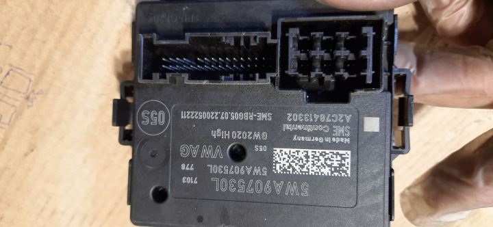 MODULE CONTRÔLEUR GATEWAY VOLKSWAGEN GOLF VIII 5WA907530L