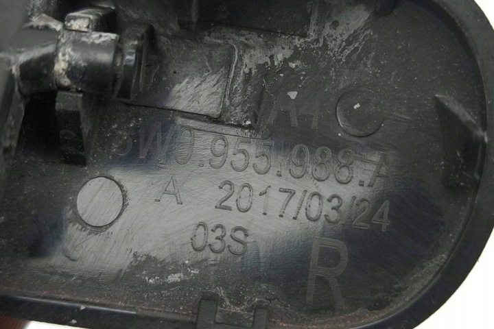 LAVE-GLACE AVANT VITRES AUDI A4 AVANT (8W5, B9) 8W0955987A 2.0L DIESEL